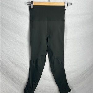 Lululemon in the flow High-Waisted Black Leggings 2 or 4